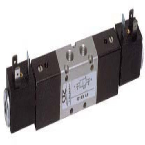 AZ Pneumatica Solenoid Valves 00.067.3 (521 EE AS): AZ Pneumatica 5/2 1/8" Dual Solenoid Pilot with separate air supply, Without Coil