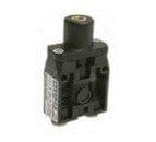 PNEUMAX 104.22.11.1.PC : PNEUMAX Mechanically actuated pneumatic valve, Push-in connector 4mm air ports, Air piloted, Spring return, 2/2, Rear connections, Normally closed